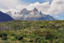 0020-Cuernos_Del_Paine-Au_loin